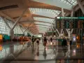 Jak wygląda przesiadka na lotnisku w Dubaju - co musisz wiedzieć