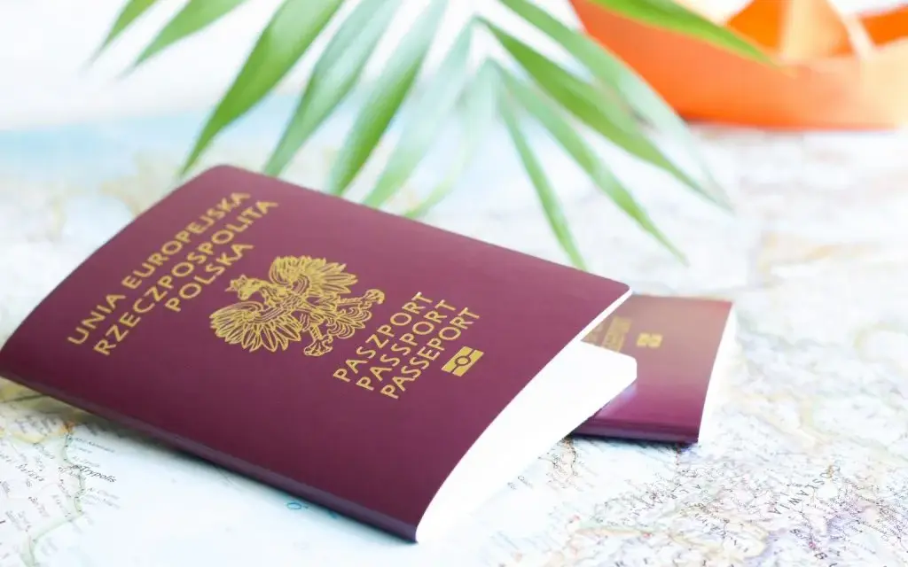 Dania paszport czy dowód – co naprawdę potrzebujesz na podróż?