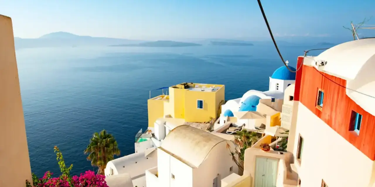 Czy na Santorini jest lotnisko? Wszystko, co musisz wiedzieć