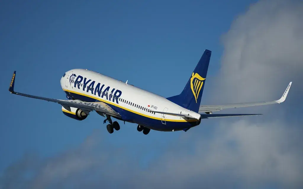 Ryanair czy można przewozić żywność? Oto, co musisz wiedzieć
