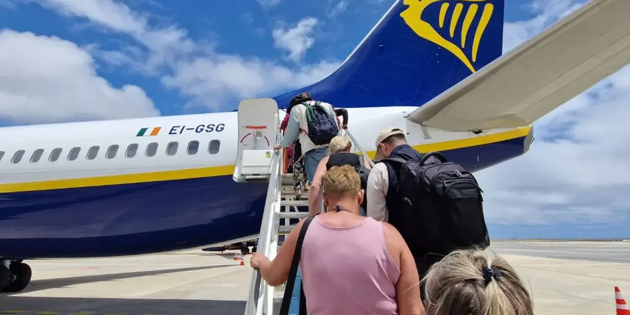 Czy Ryanair odwołuje loty z Polski? Sprawdź aktualne informacje