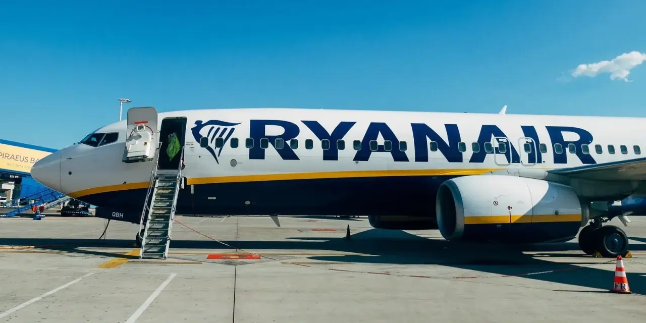 Ryanair: Jak skutecznie odzyskać pieniądze za bilet bez problemów
