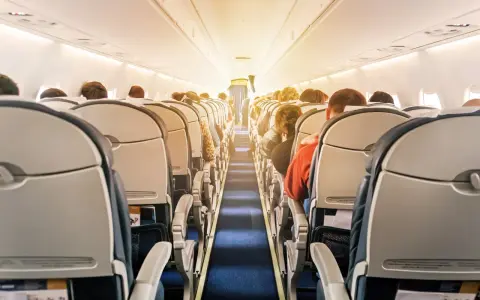 Czy można zrezygnować z biletu lotniczego Ryanair i odzyskać pieniądze?