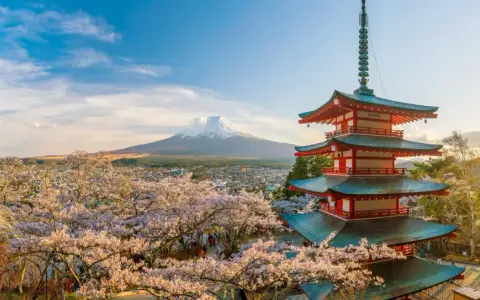 Ile trwa lot do Japonii z Warszawy? Sprawdź, co warto wiedzieć