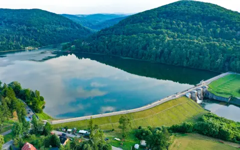 Najciekawsze atrakcje w Uhercach Mineralnych, które musisz zobaczyć