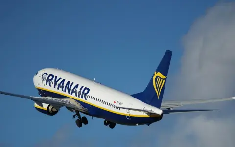 Ryanair co można przewozić? Zasady bagażu, które musisz znać