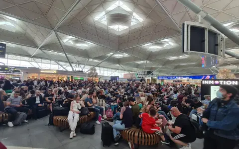 Czy lotnisko Stansted jest czynne? Sprawdź, co musisz wiedzieć!