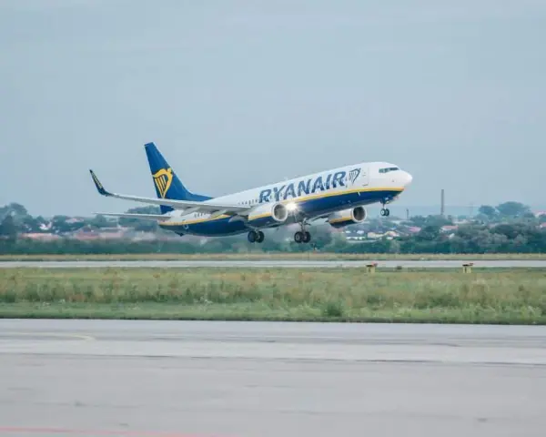 Odwołane loty Ryanair - co robić, aby odzyskać pieniądze?