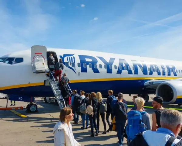 Dokąd lata Ryanair? Sprawdź, gdzie polecisz z Polski!