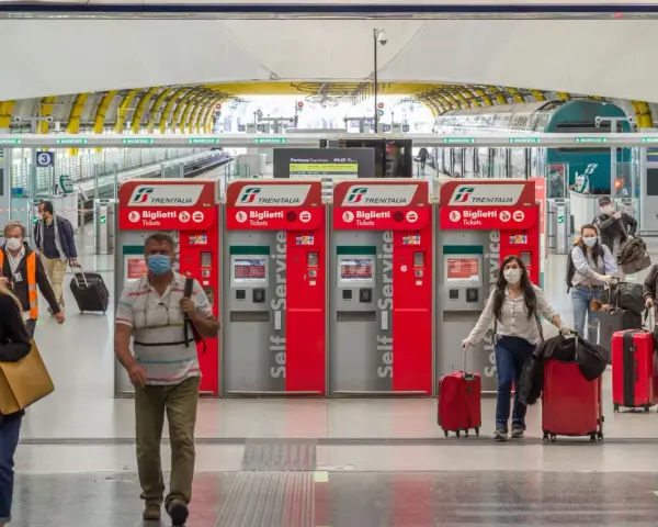 Jak dojechać z lotniska Rzym Fiumicino do centrum bez zbędnych kosztów