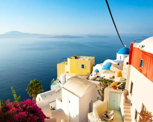 Czy na Santorini jest lotnisko? Wszystko, co musisz wiedzieć