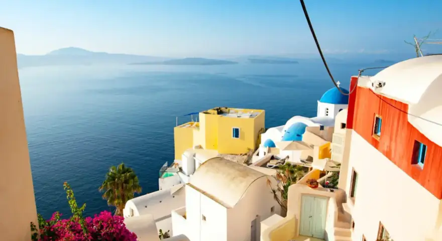 Czy na Santorini jest lotnisko? Wszystko, co musisz wiedzieć
