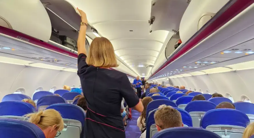 Jak nie płacić za miejsca w Wizz Air i zaoszczędzić na lotach