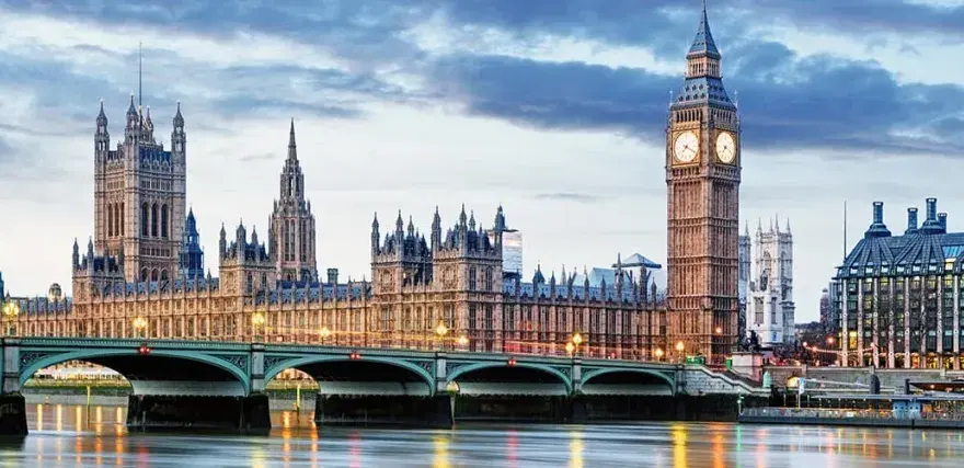Ile kosztuje lot do Londynu? Sprawdź ceny i najlepsze oferty