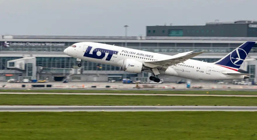 Czy lotnisko Chopina jest zamknięte? Oto aktualny status i przyszłość