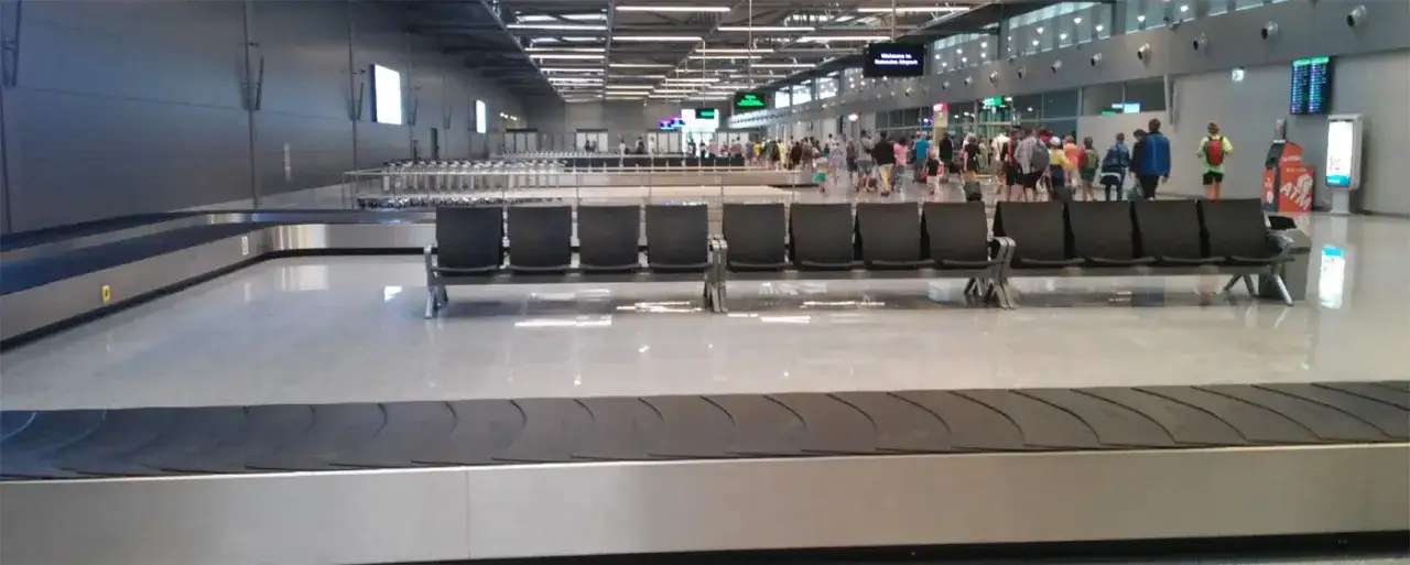 Zdjęcie Jak dojechać z lotniska w Bolonii do centrum - szybkie i tanie opcje